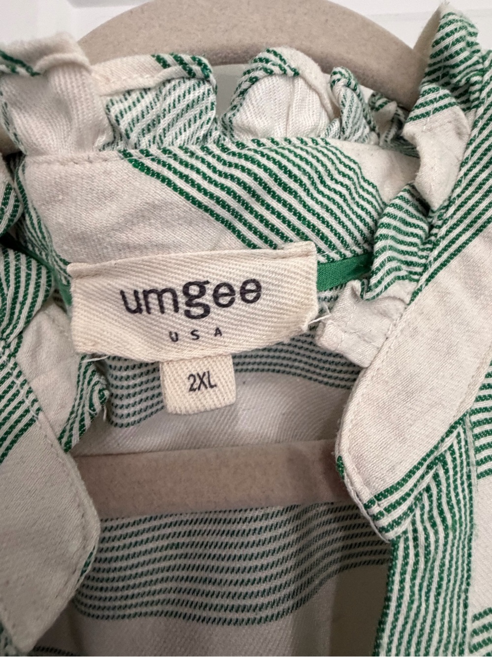 Umgee Green and White Striped Tunic Top - Picture 3 of 3